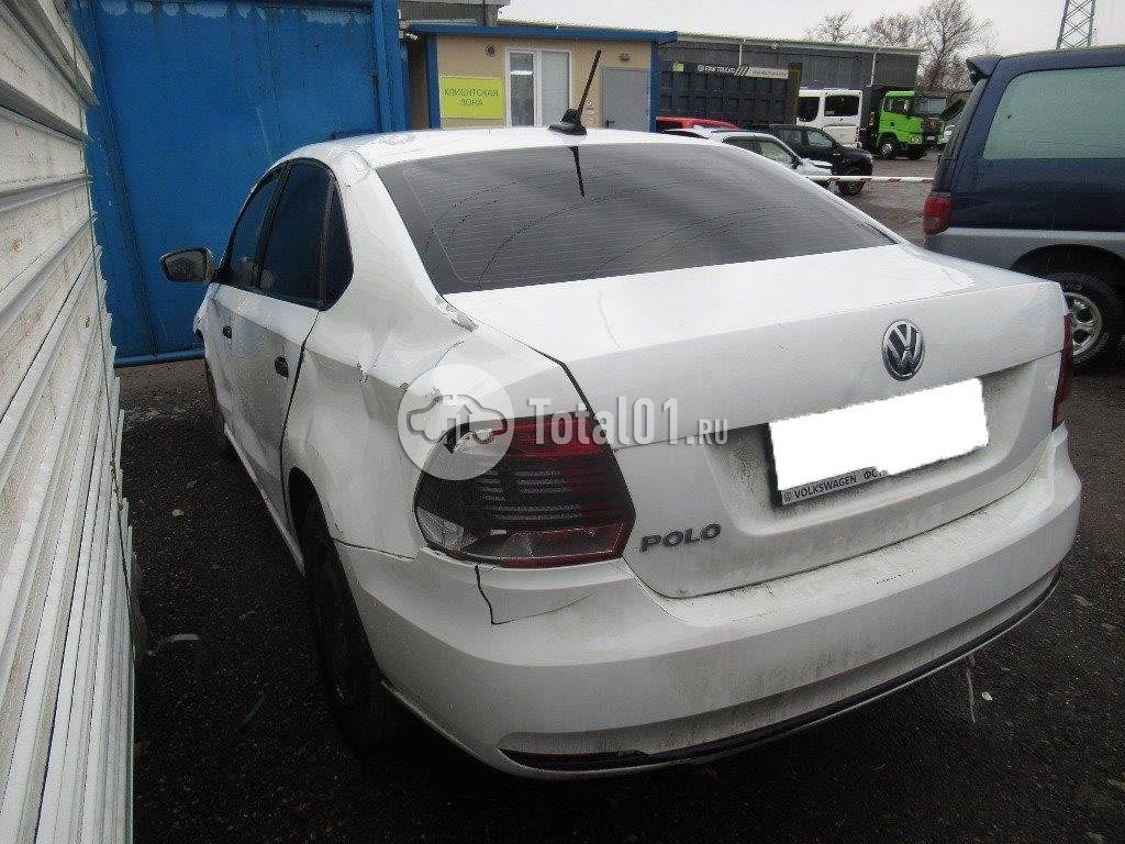 Фото Volkswagen Polo 8
