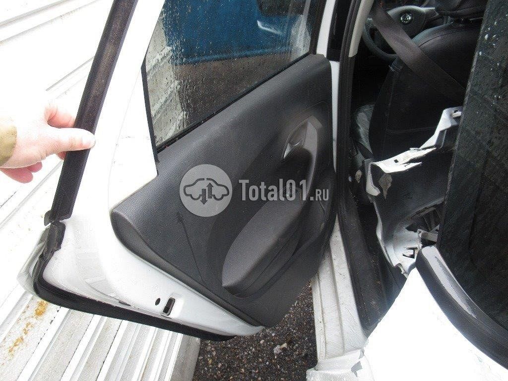 Фото Volkswagen Polo 52