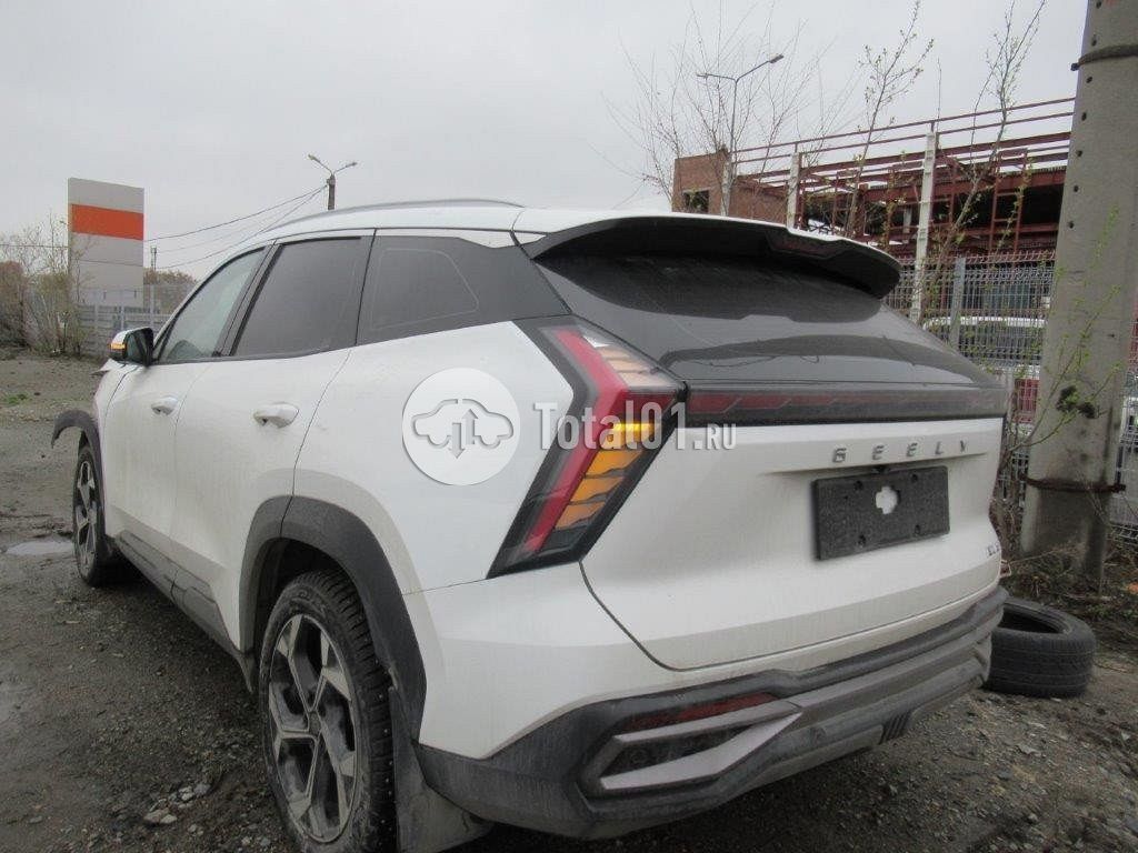 Фото Geely Atlas 92