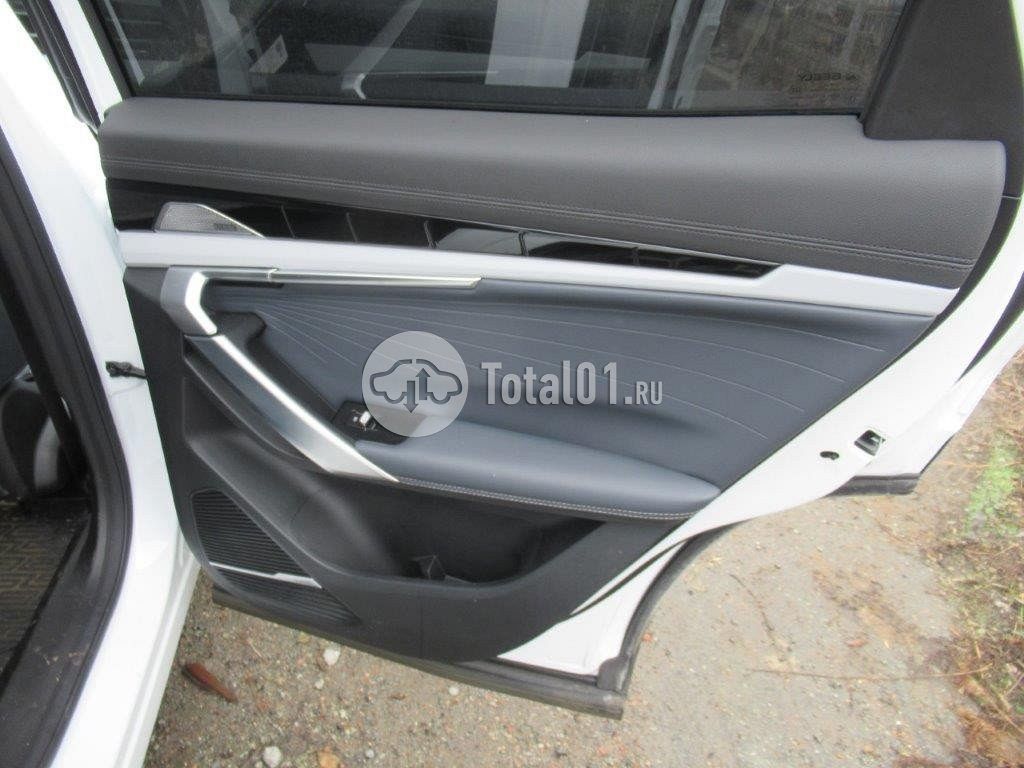 Фото Geely Atlas 148
