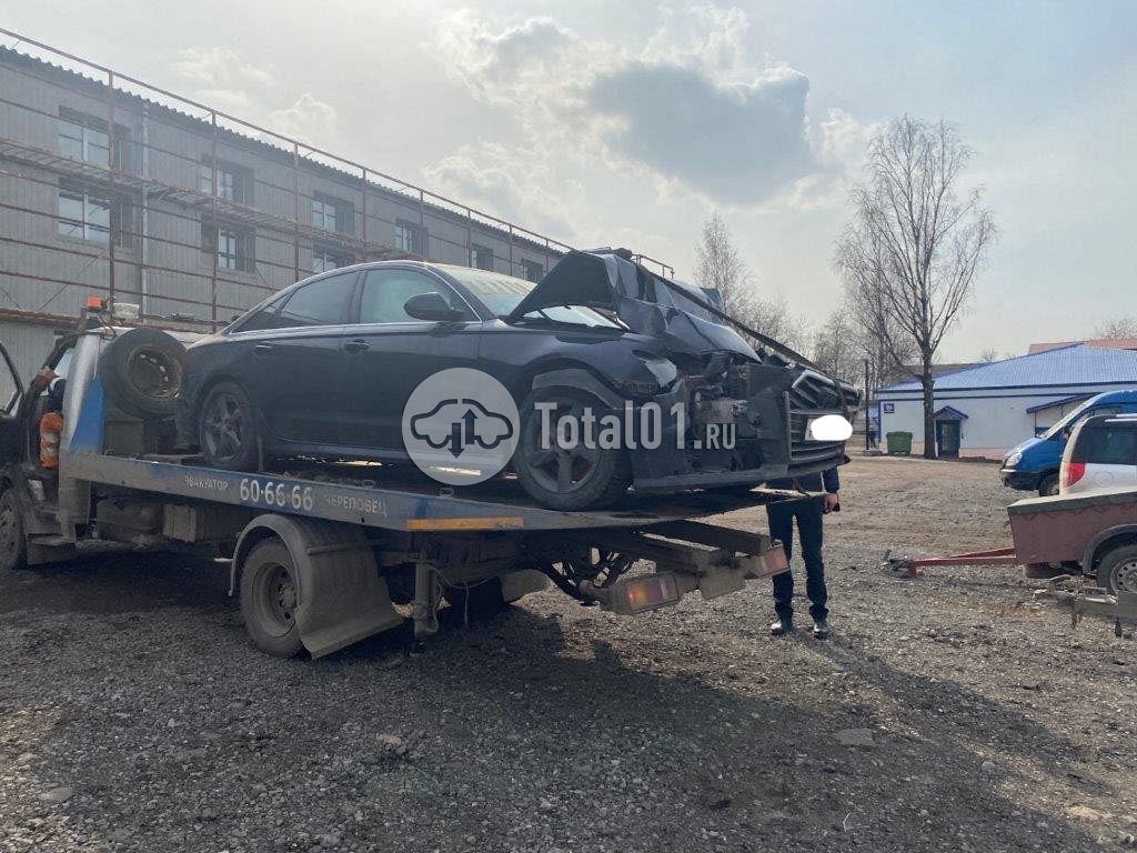 Фото Audi A6 8