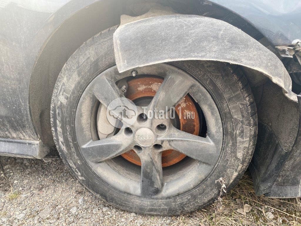 Фото Audi A6 70