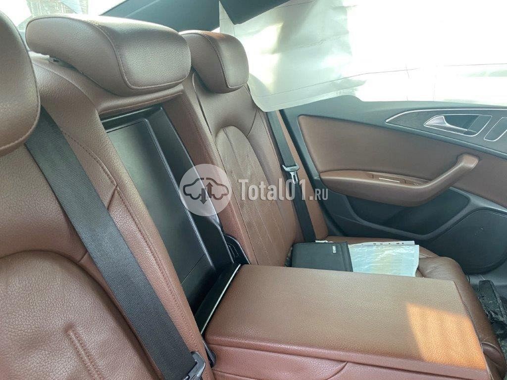 Фото Audi A6 80