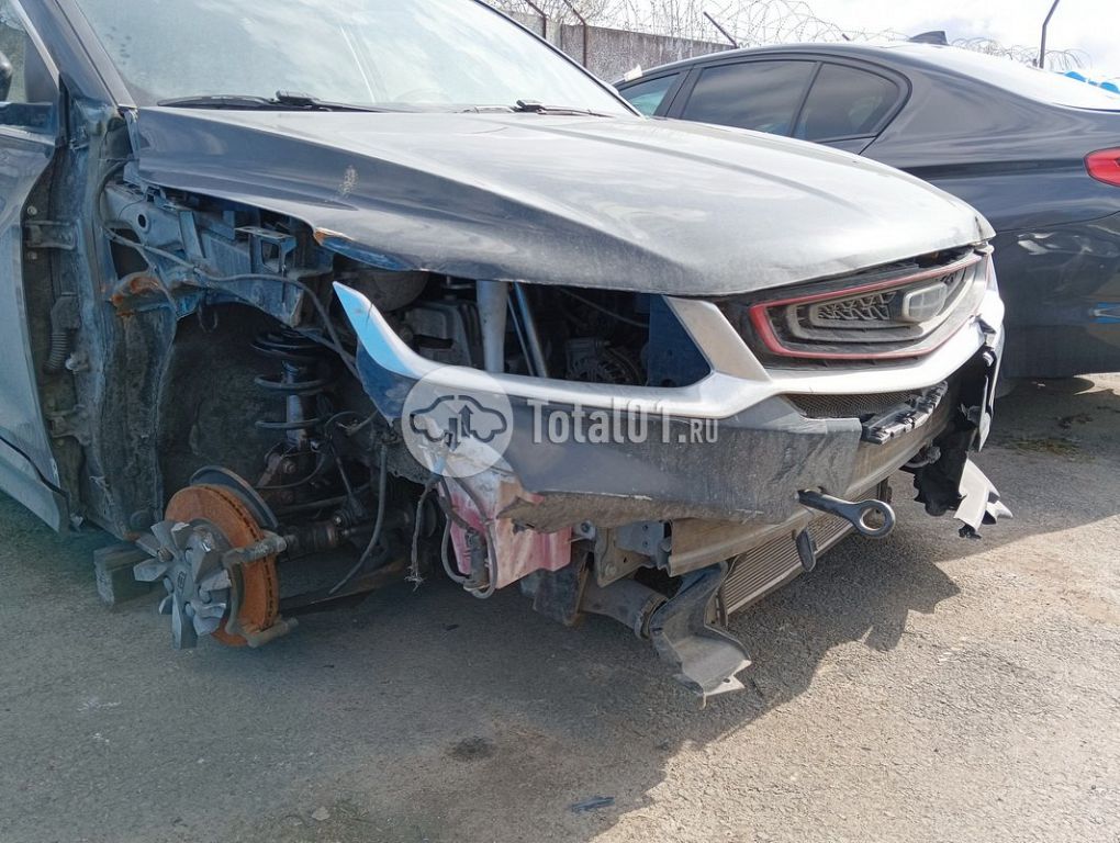 Фото Geely Coolray 4