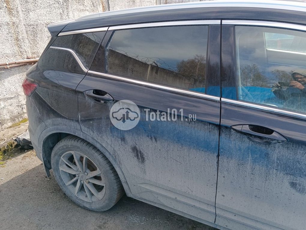 Фото Geely Coolray 28