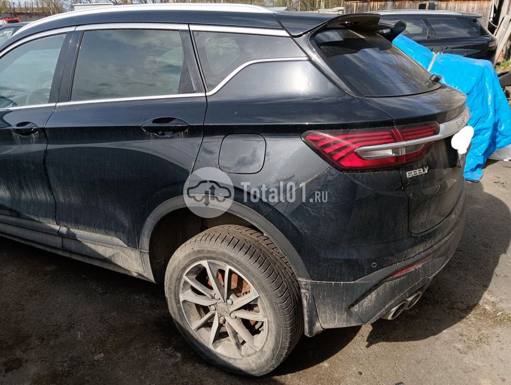 Фото Geely Coolray 40