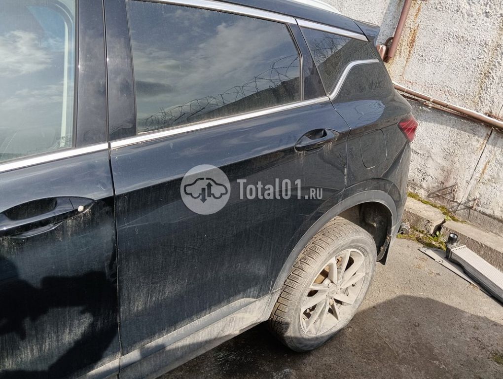 Фото Geely Coolray 42