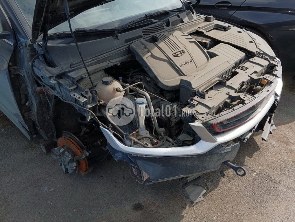 Фото Geely Coolray 58
