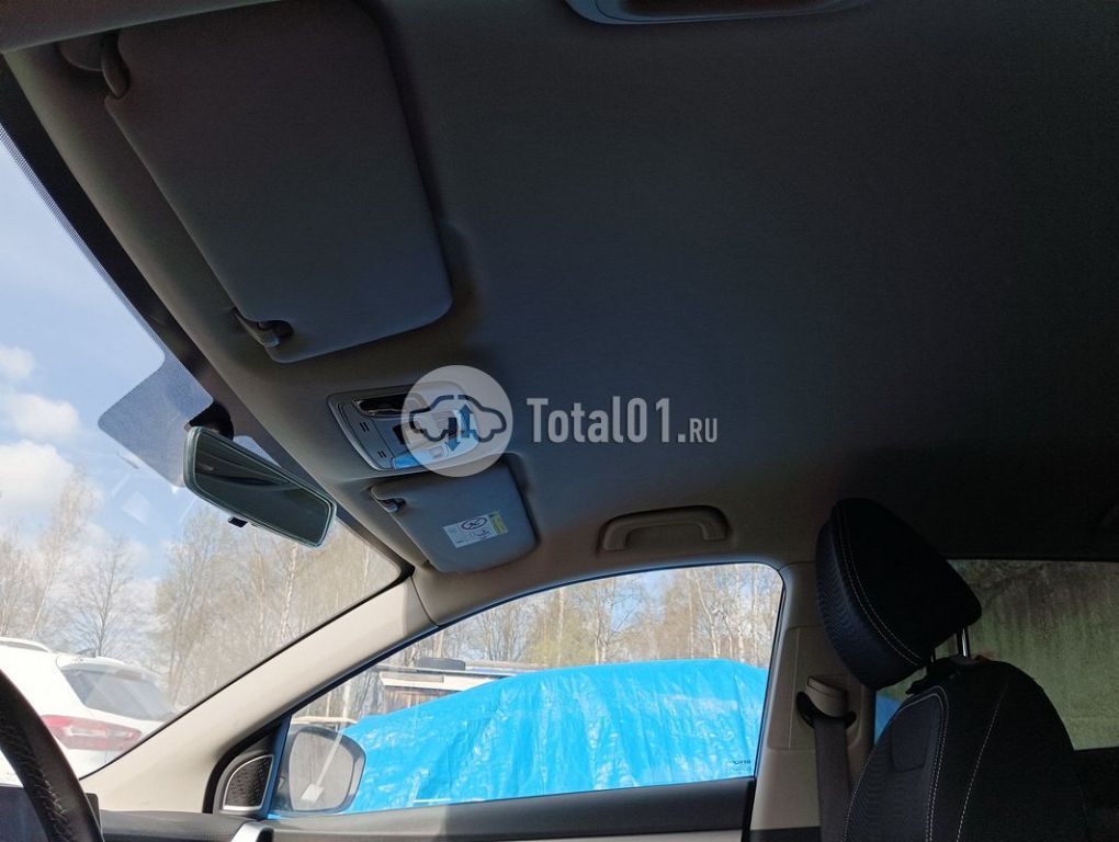 Фото Geely Coolray 80