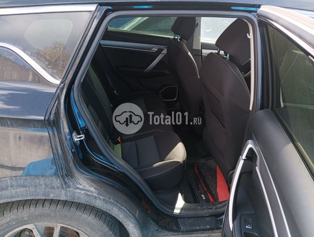 Фото Geely Coolray 120