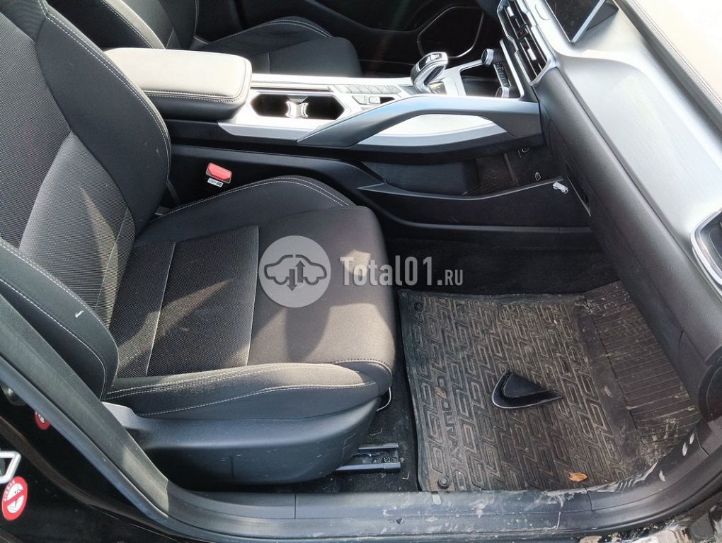 Фото Geely Coolray 132