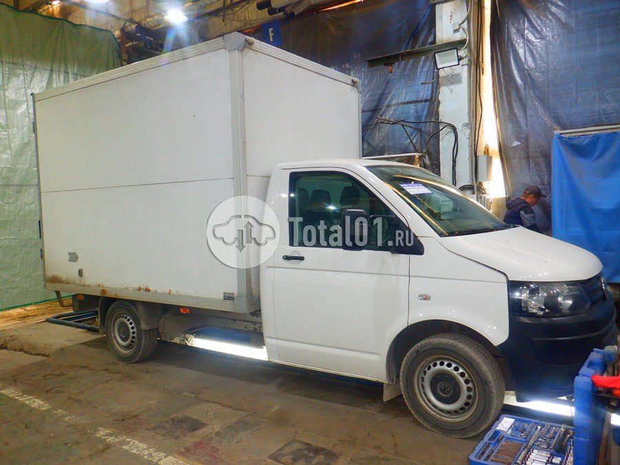 Фото Volkswagen Transporter 8
