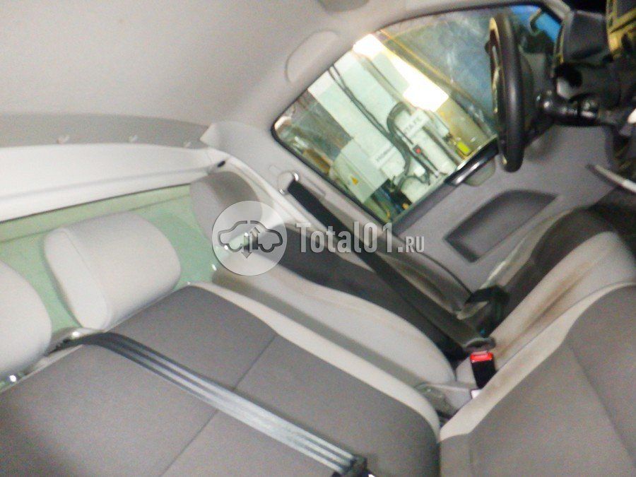 Фото Volkswagen Transporter 64