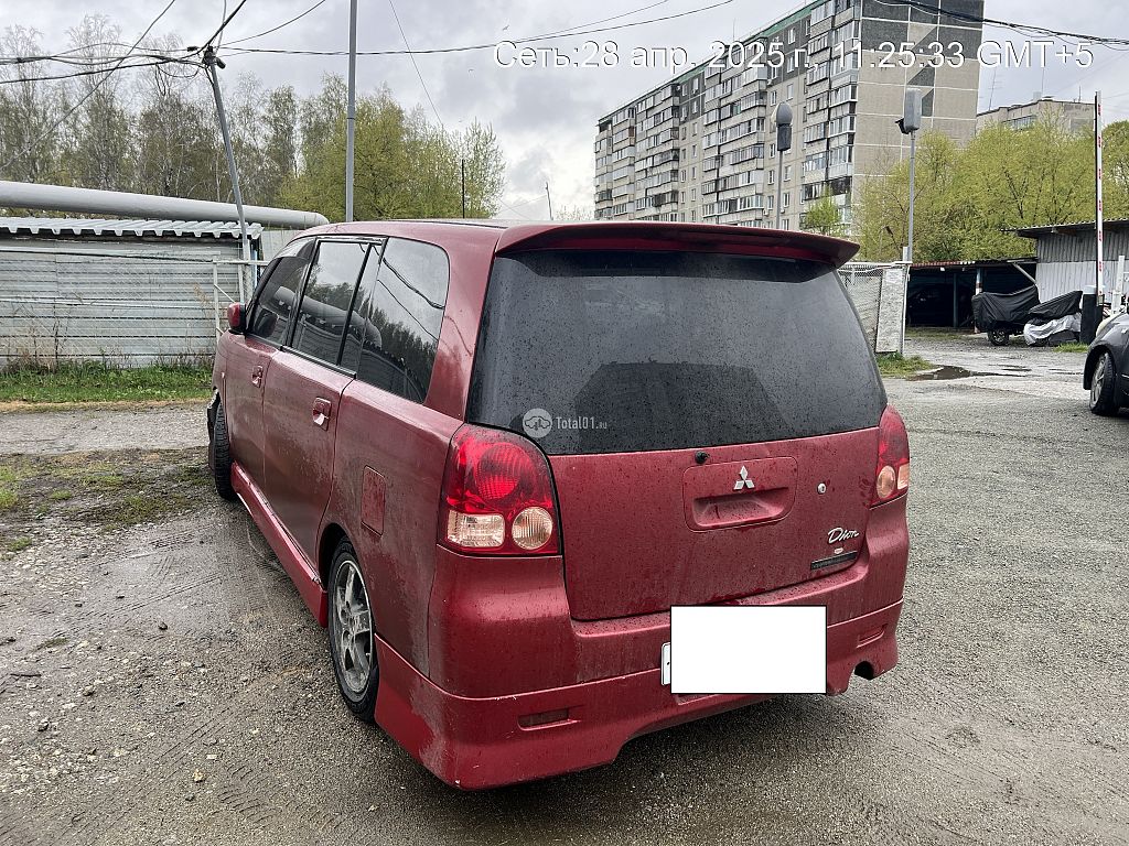 Фото Mitsubishi Dion 6