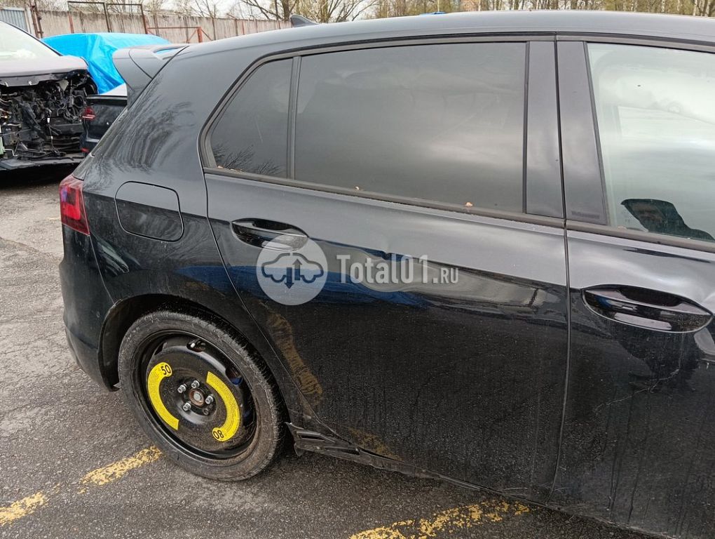 Фото Volkswagen Golf 30