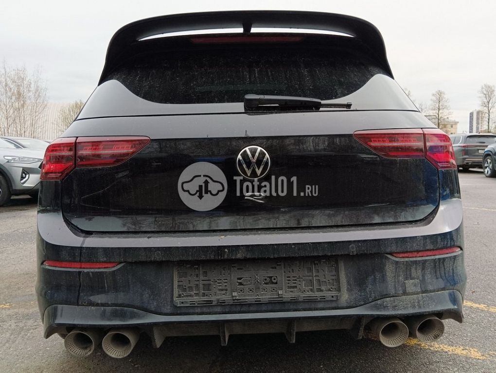 Фото Volkswagen Golf 38