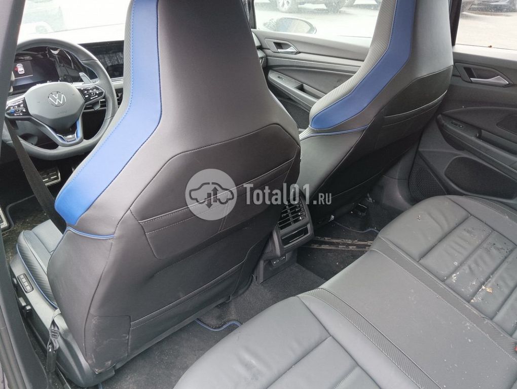 Фото Volkswagen Golf 96