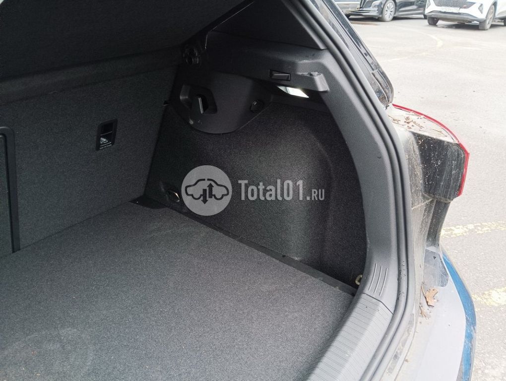 Фото Volkswagen Golf 116
