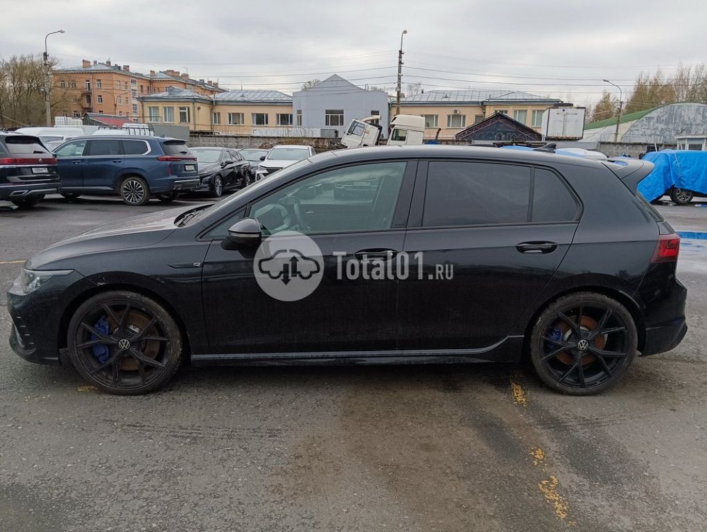 Фото Volkswagen Golf 134