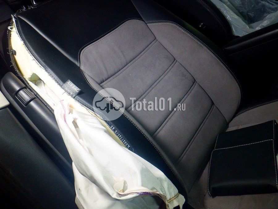 Фото Volkswagen Multivan 30