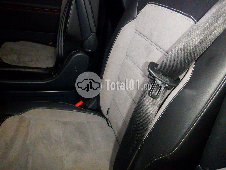 Фото Volkswagen Multivan 48