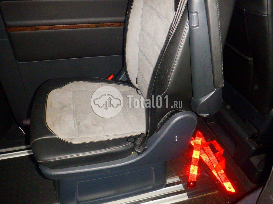 Фото Volkswagen Multivan 50