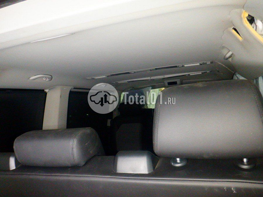Фото Volkswagen Multivan 76