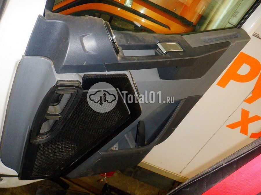 Фото Renault T-Series 40