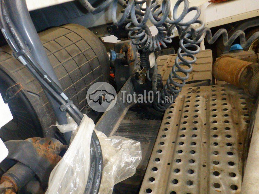 Фото Renault T-Series 120