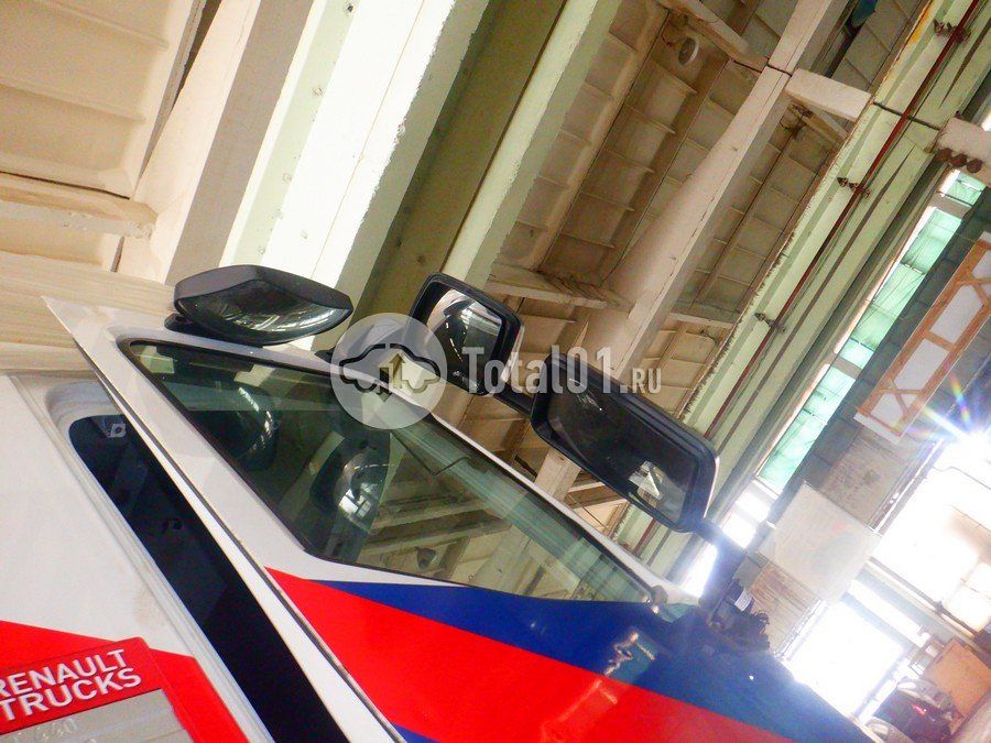 Фото Renault T-Series 268