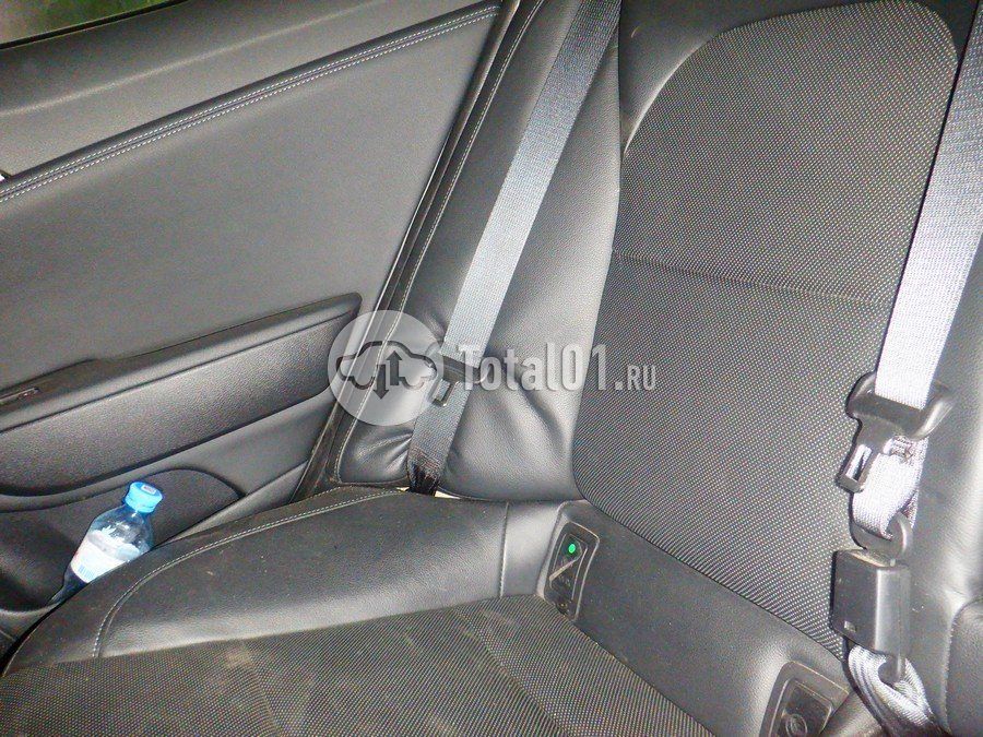 Фото KIA Stinger 92