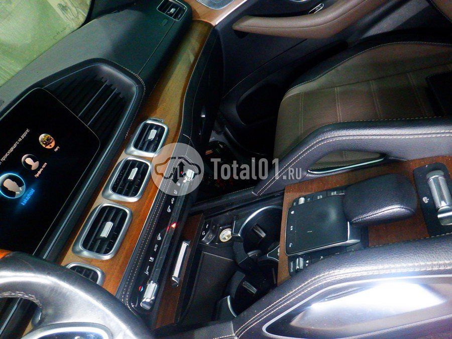Фото Mercedes-Benz GLE-класс 136