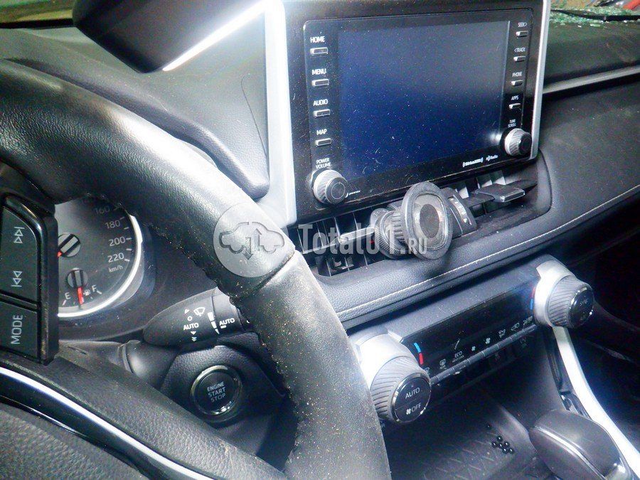 Фото Toyota RAV4 598