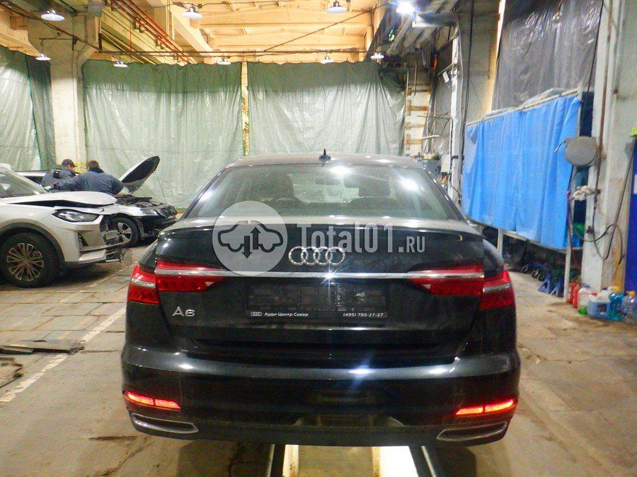 Фото Audi A6 8