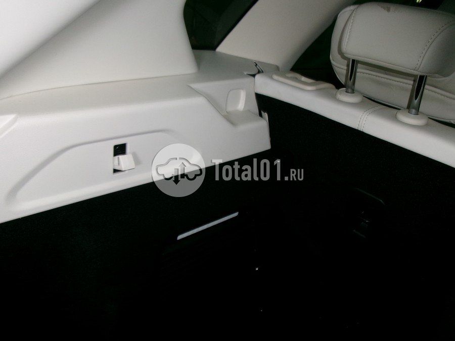 Фото Voyah Free EVR 106
