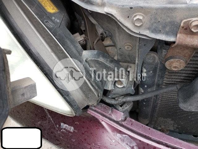 Фото Toyota Brevis 18