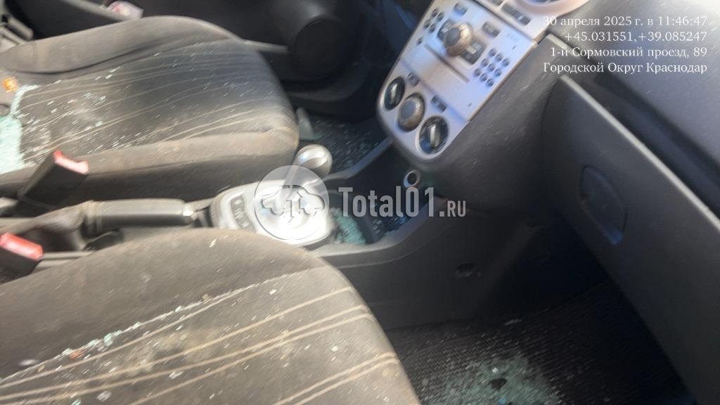 Фото Opel Corsa 46