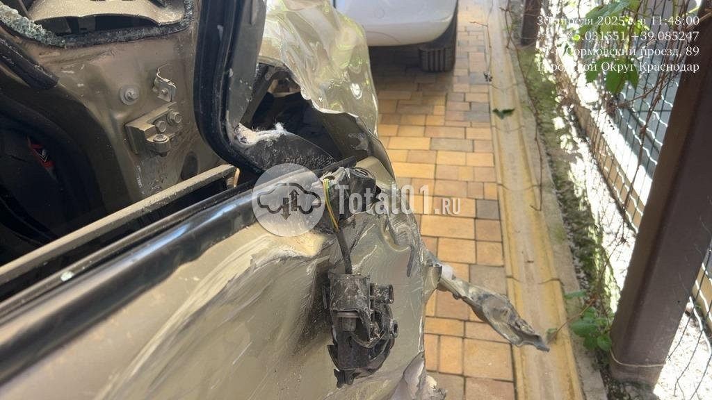 Фото Opel Corsa 102
