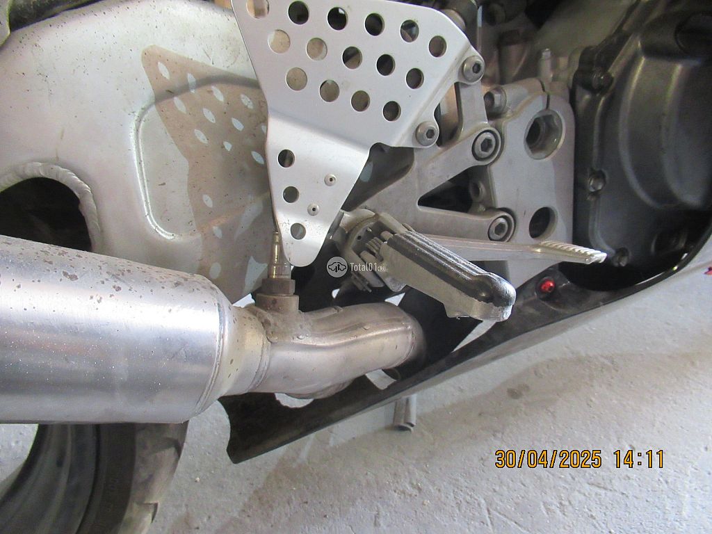 Фото Honda CBR900RR 68
