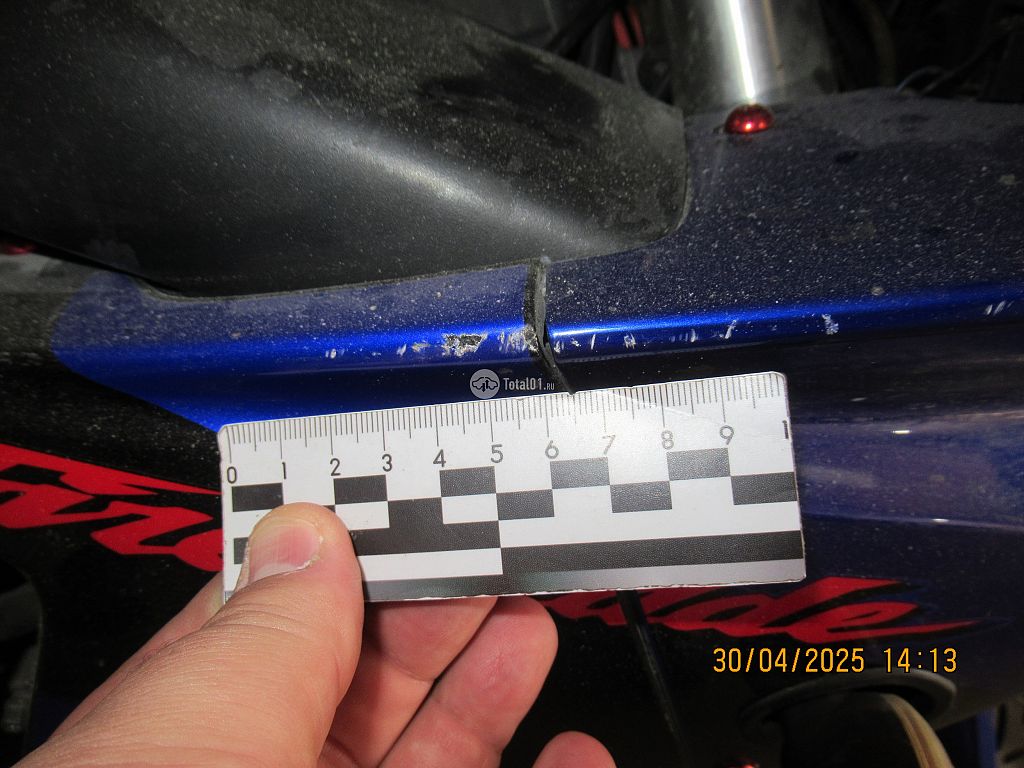 Фото Honda CBR900RR 108
