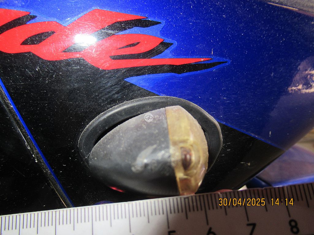 Фото Honda CBR900RR 124