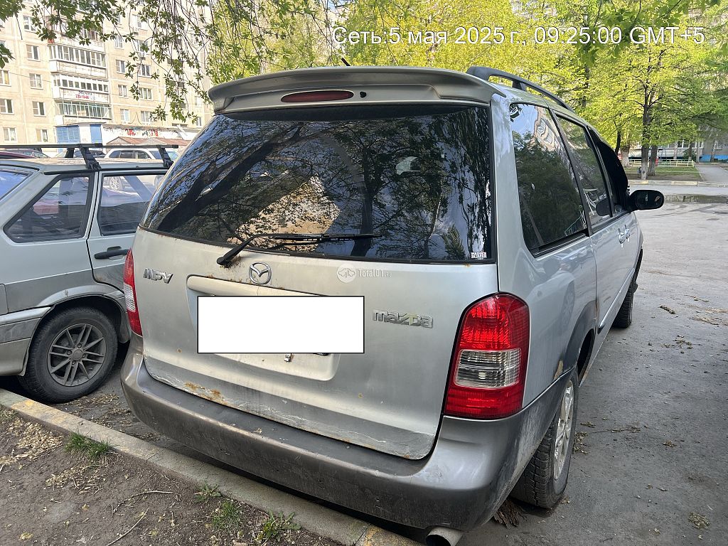 Фото Mazda MPV 8