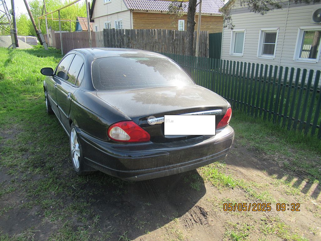 Фото Jaguar X-type 4