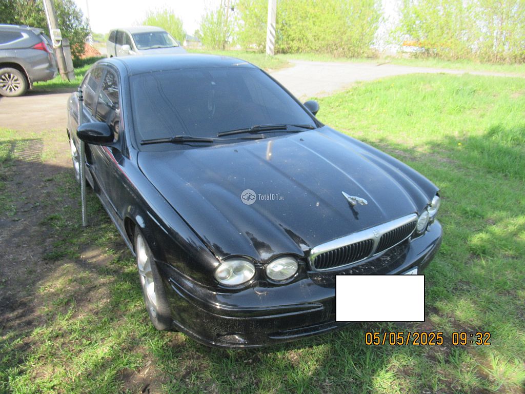 Фото Jaguar X-type 8
