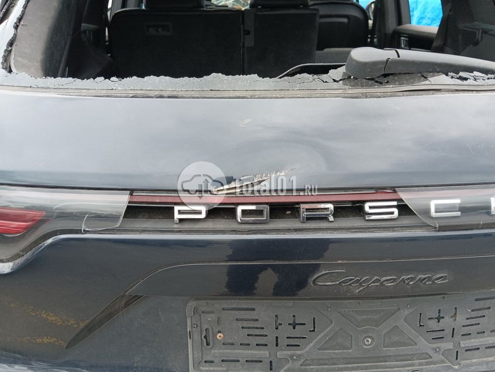Фото Porsche Cayenne 70