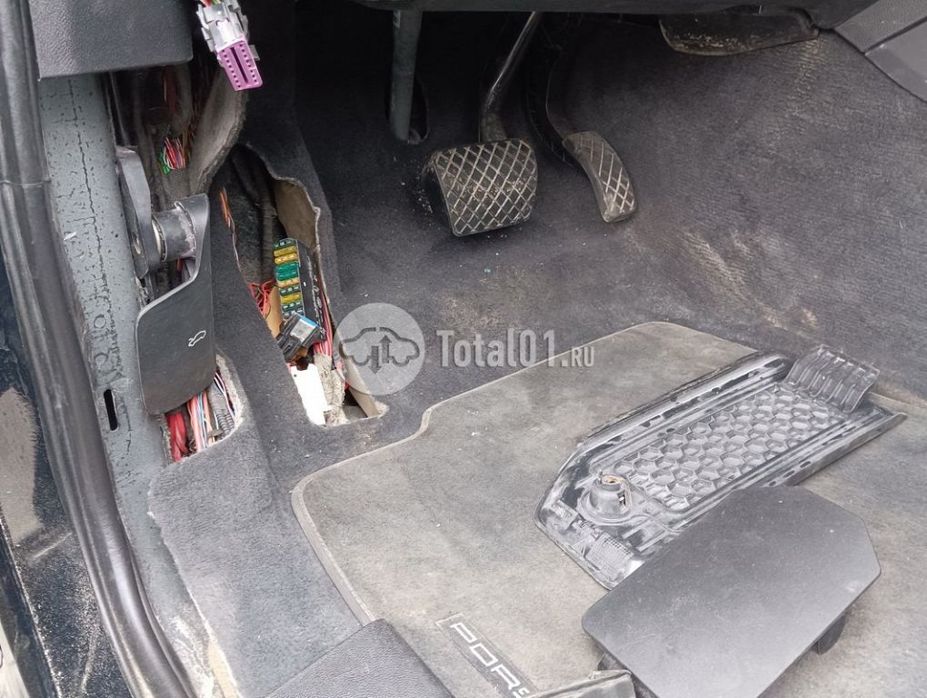 Фото Porsche Cayenne 132