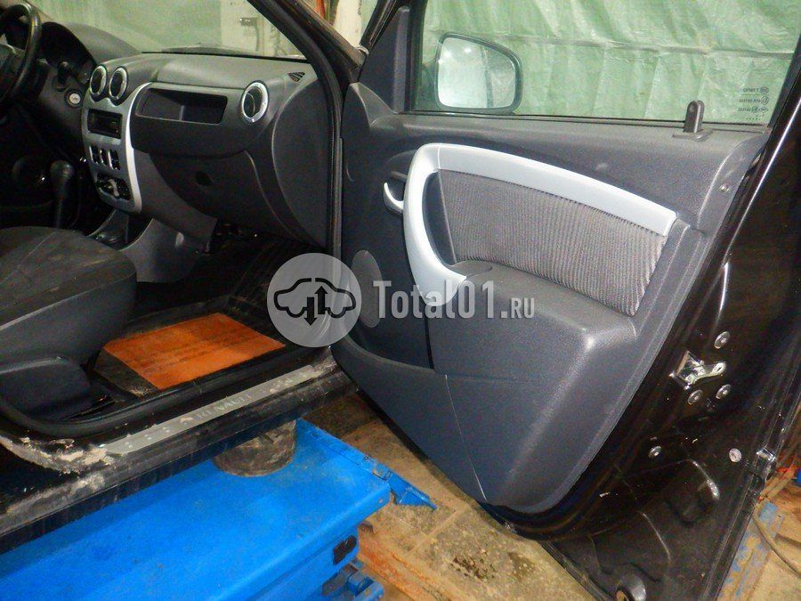 Фото Renault Logan 22