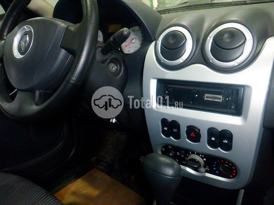 Фото Renault Logan 40