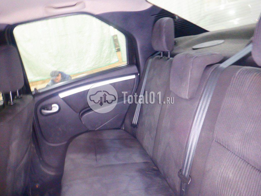 Фото Renault Logan 82