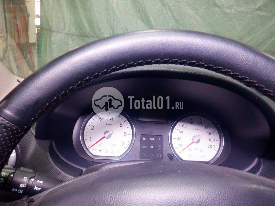Фото Renault Logan 90